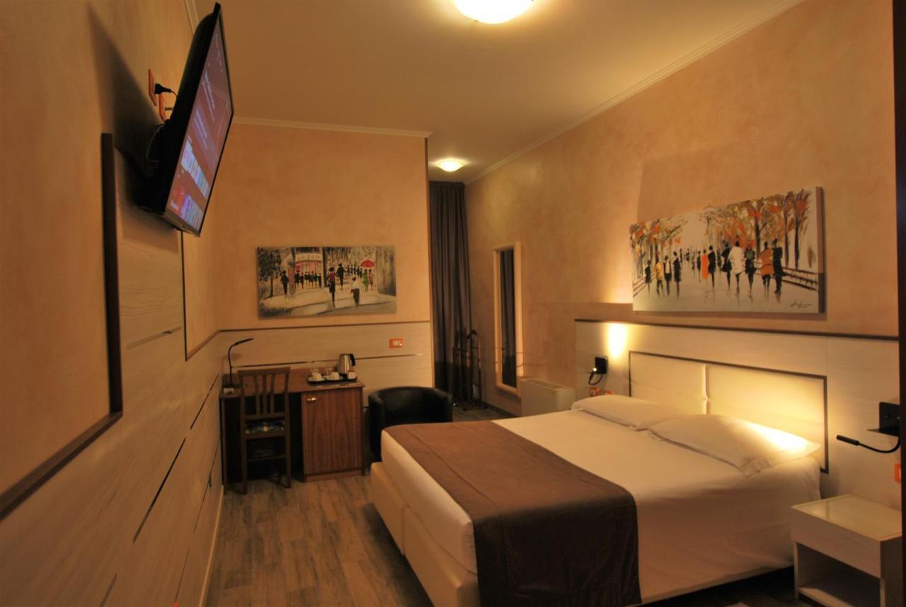 Hotel Lenotel Kültér fotó